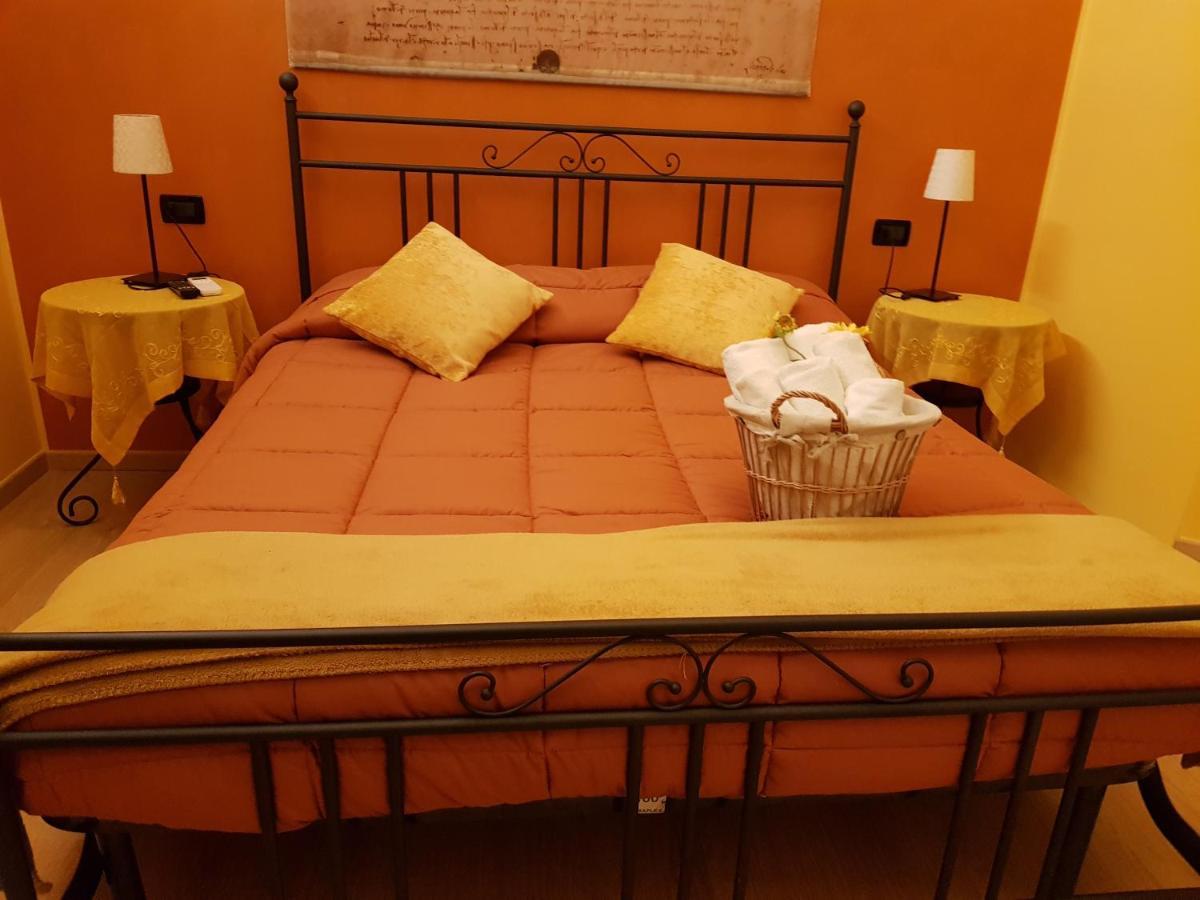 Ghiro Ghiotto Bed & Breakfast Pietra Ligure Ngoại thất bức ảnh