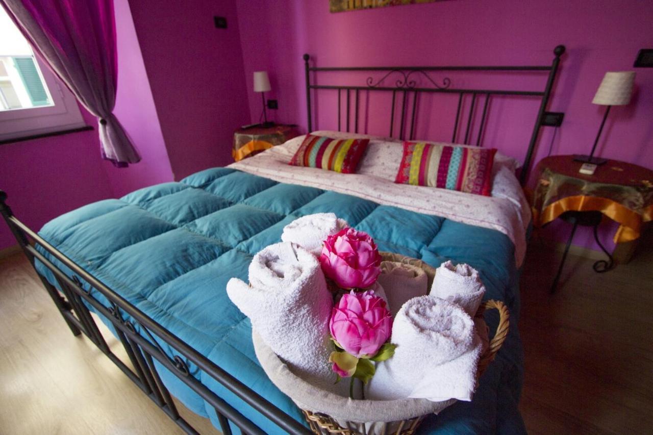 Ghiro Ghiotto Bed & Breakfast Pietra Ligure Ngoại thất bức ảnh